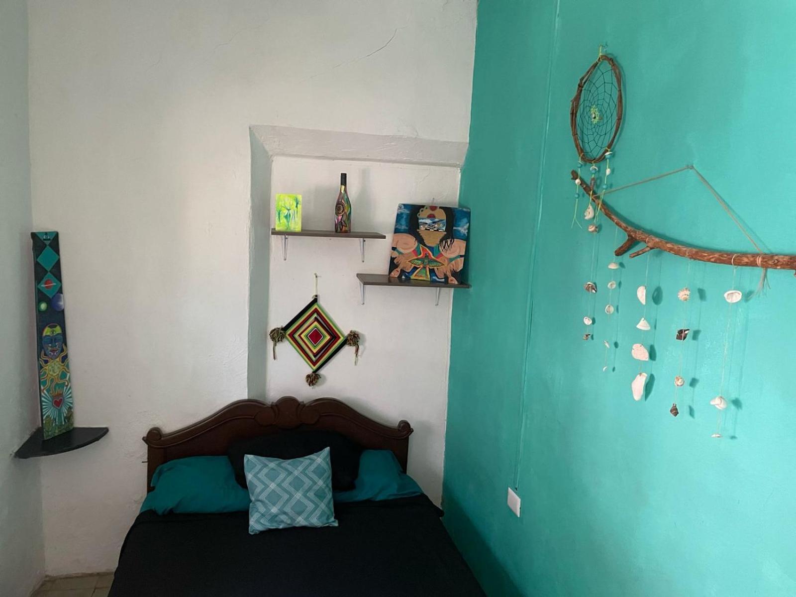 La Casa Del Keej Hostel Мерида Экстерьер фото