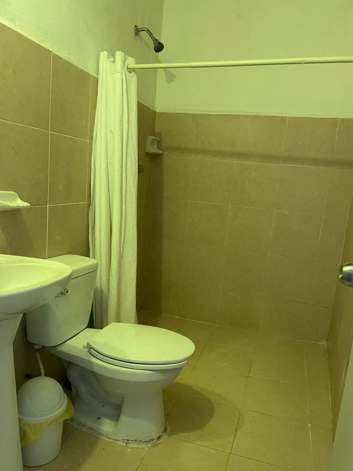 La Casa Del Keej Hostel Мерида Экстерьер фото