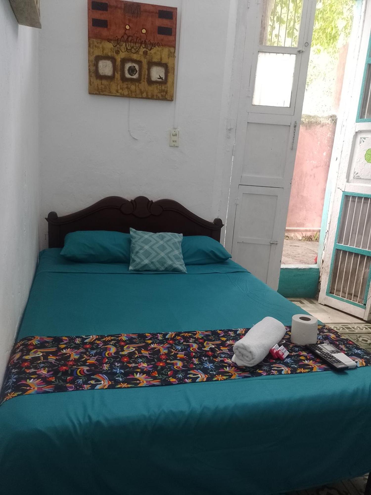 La Casa Del Keej Hostel Мерида Экстерьер фото